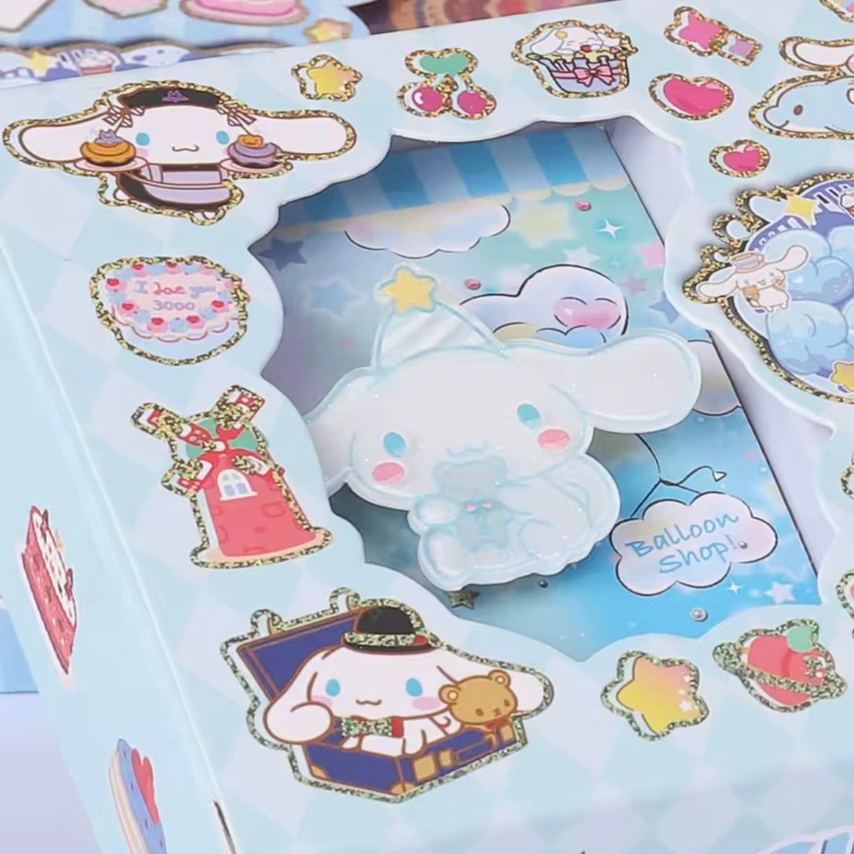 Set Stickers + Llavero + Prendedor “Sanrio”