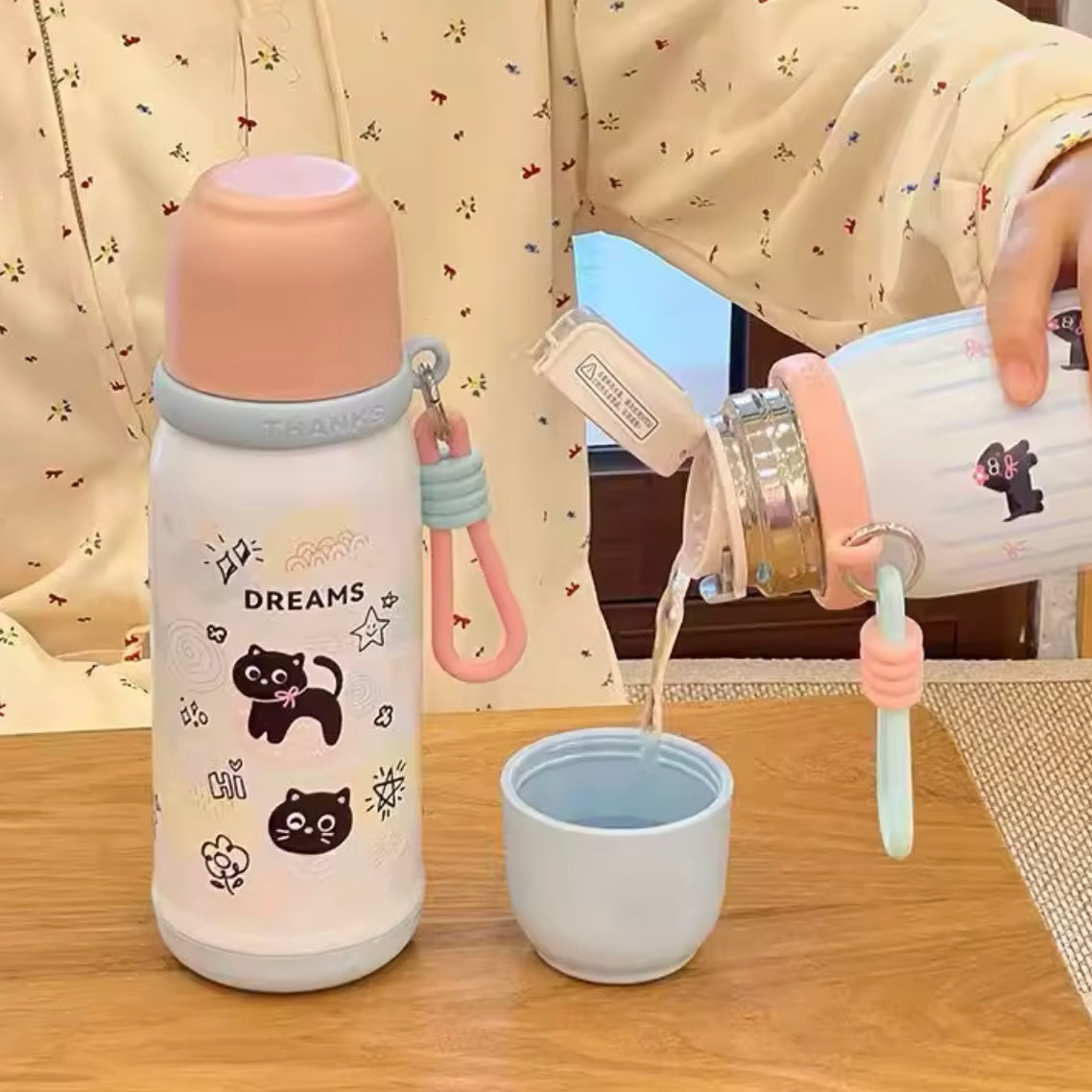 Termo con Bombilla y Boquilla. 500ml