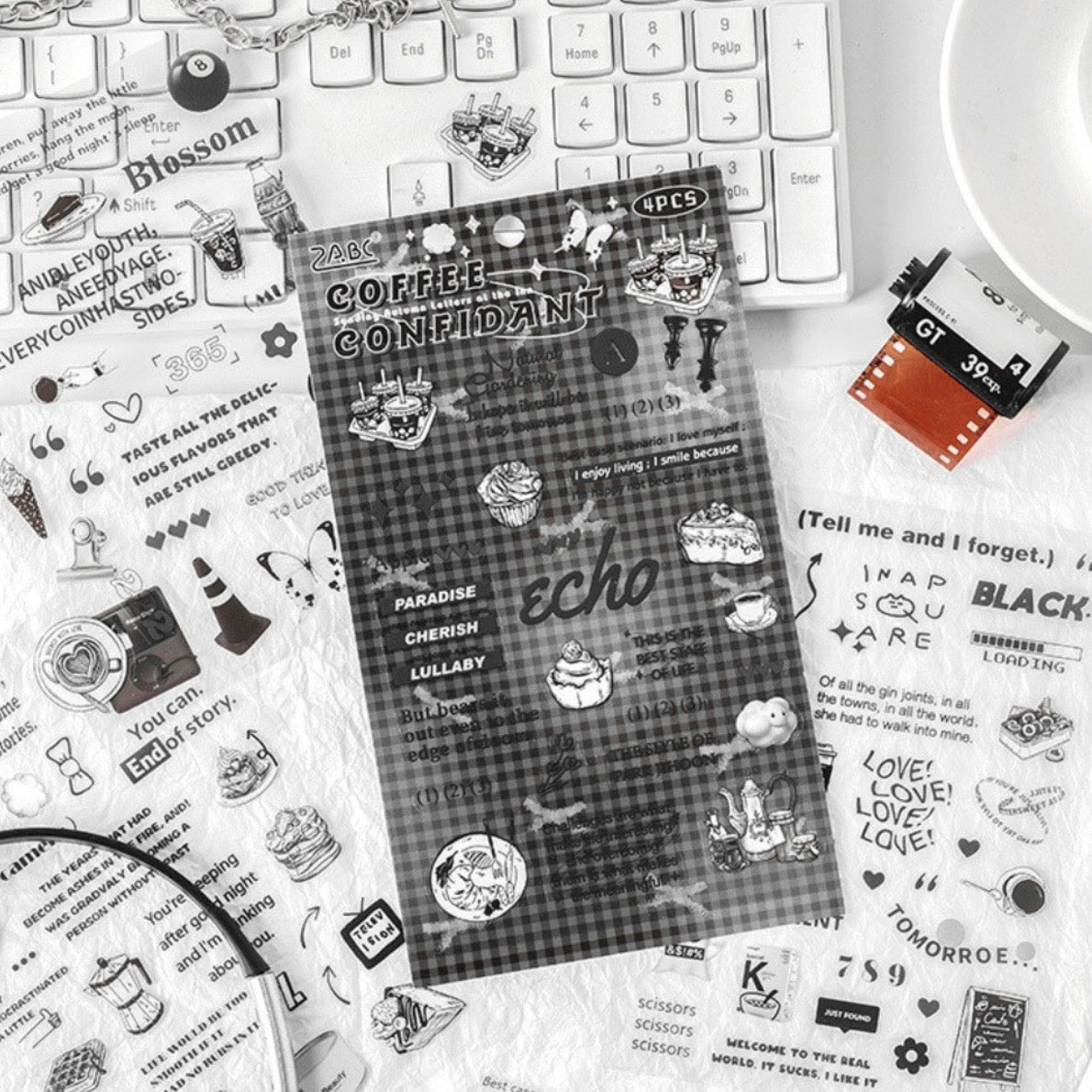 Set 4 láminas de Sticker “Aesthetic”