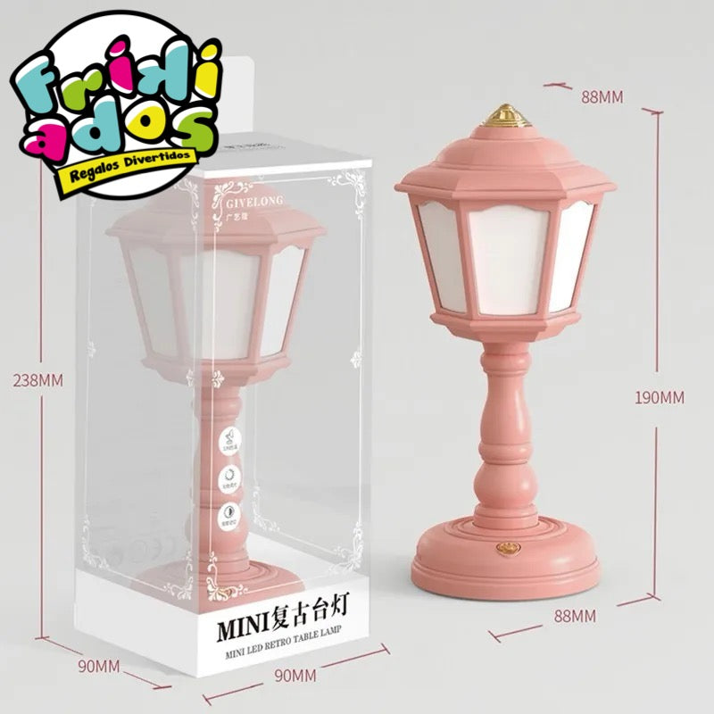 Lámpara de Escritorio “Farol” + Cargador USB. 19x9Cms