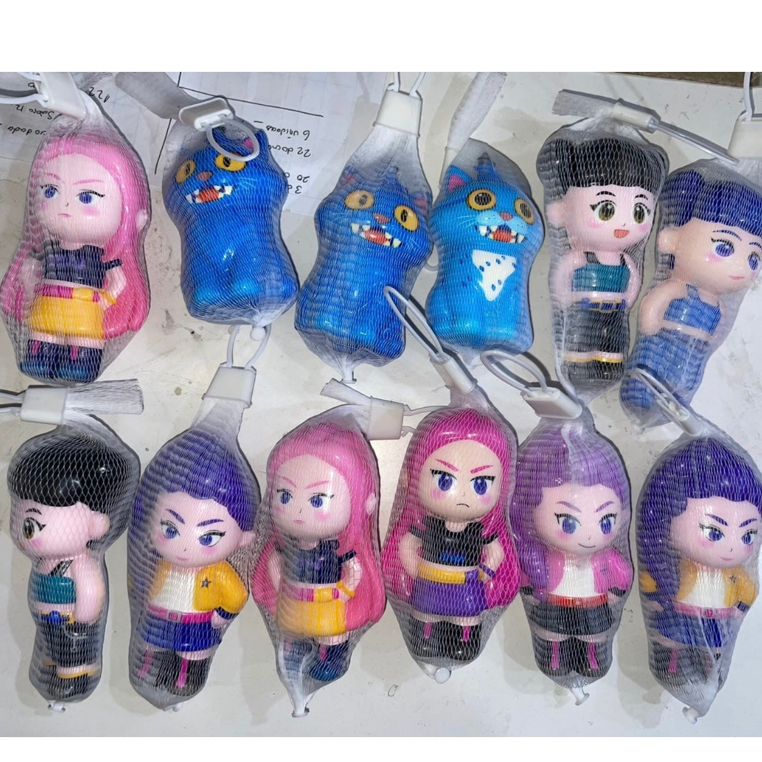 Squishy “Huntrix Las Guerreras Kpop”