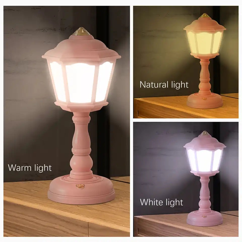 Lámpara de Escritorio “Farol” + Cargador USB. 19x9Cms