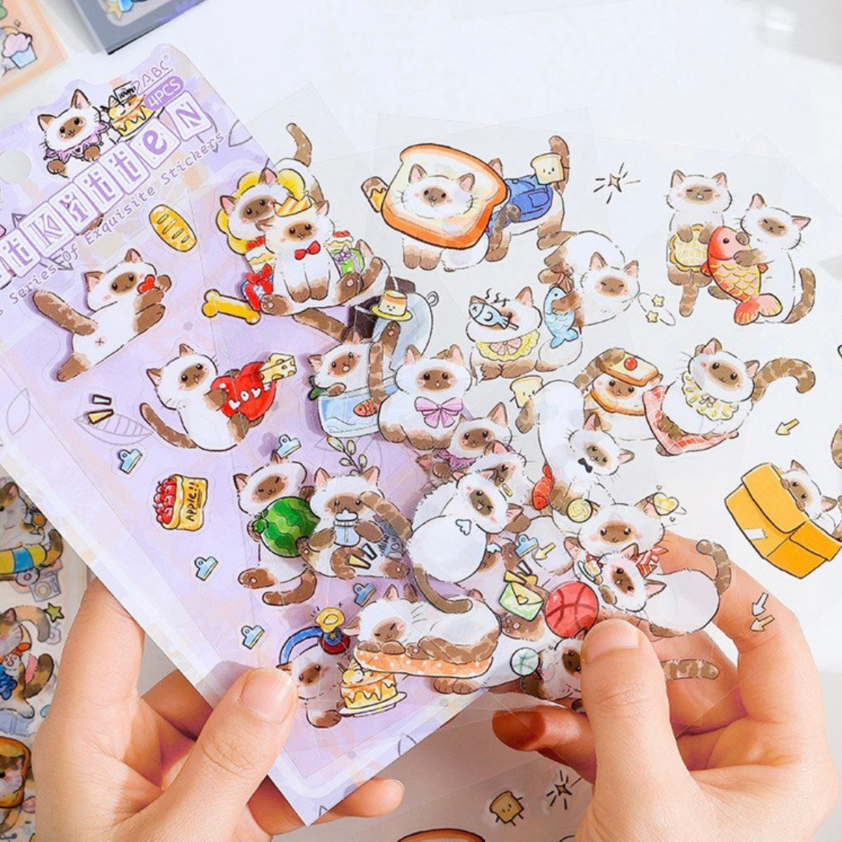 Set 4 Láminas de Sticker “Gatitos”