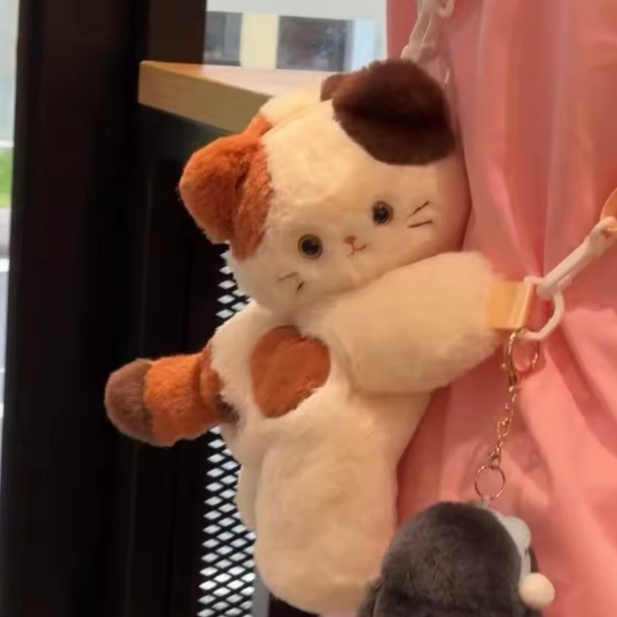 Cartera-Mochila “Gatito Abrazos”. 25cms