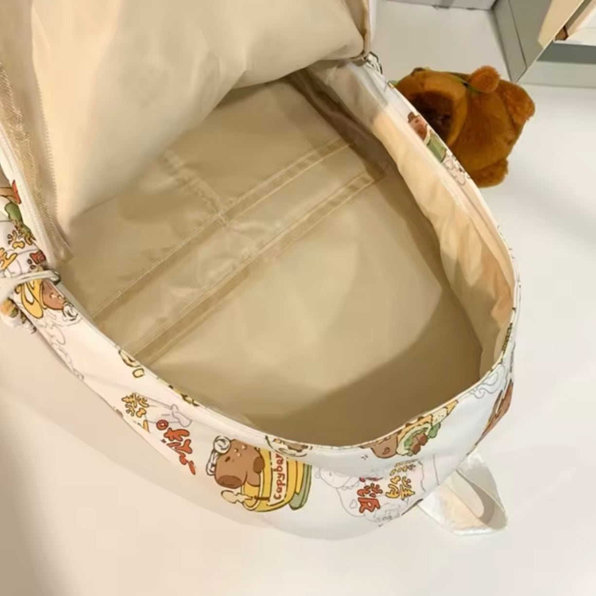 Mochila Impermeable “Capybara”. 44x13cms