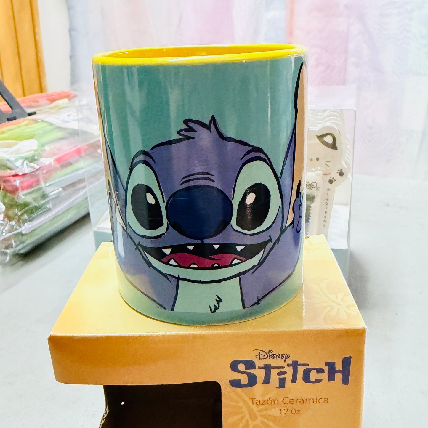 Taza Stitch