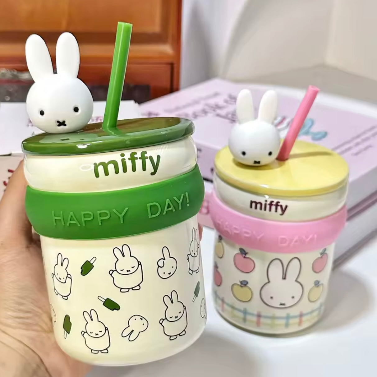 Taza “Miffy”. 450ml Material Cerámica