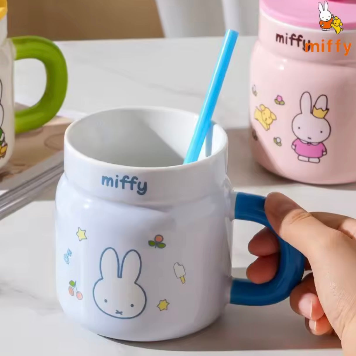 Taza “Miffy”. 540ml Material Cerámica.