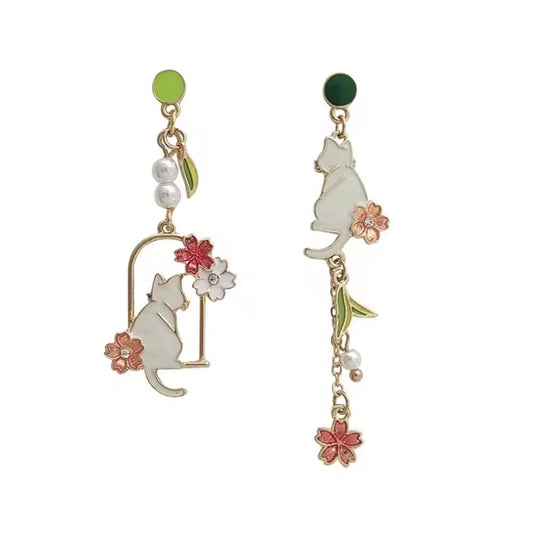 Aros “Gatitos Mirando por la ventana”