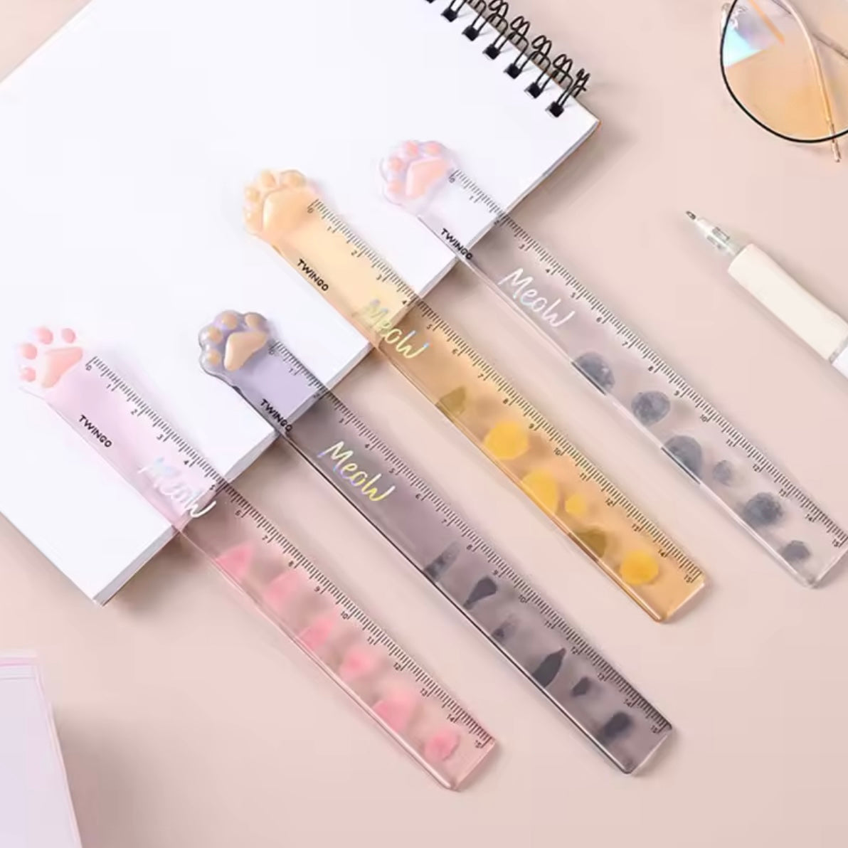 Regla 15cms “Patita”