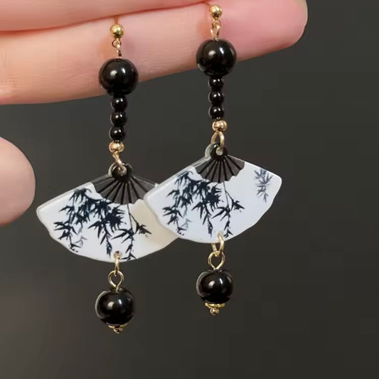 Aros “Abanicos Negros 2”