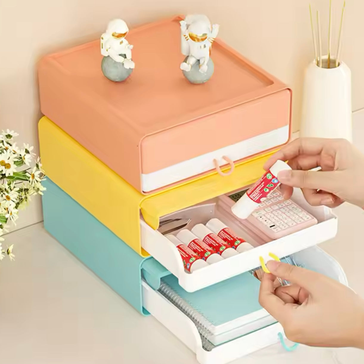 Cajas Organizadoras apilables. 20x21x8cms