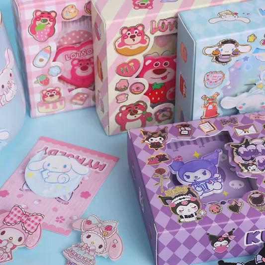 Set Stickers + Llavero + Prendedor “Sanrio”