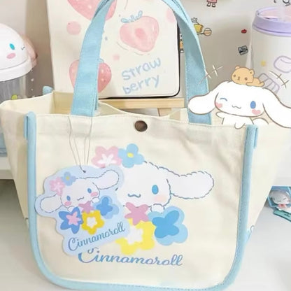Bolso “Sanrio”. 25x14x23Cms