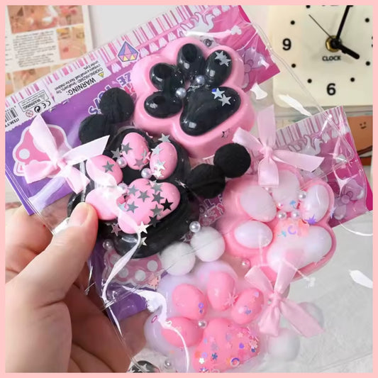 Set 2 Squishy “Patitas”