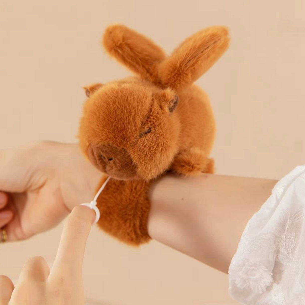 Capybara Pulsera.