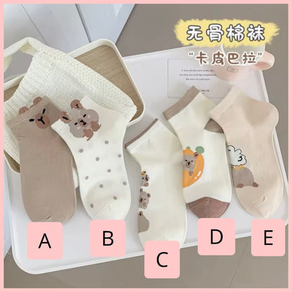 Calcetín “Capybara”. Talla Standard 35-41