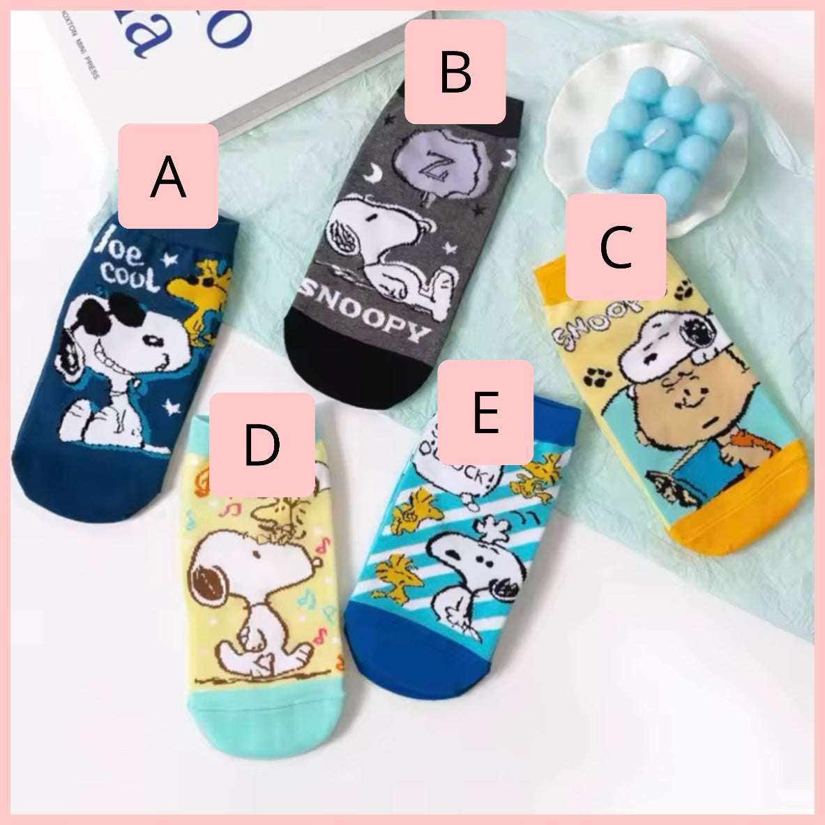 Calcetín “Snoopy”. Talla Standard 35-41