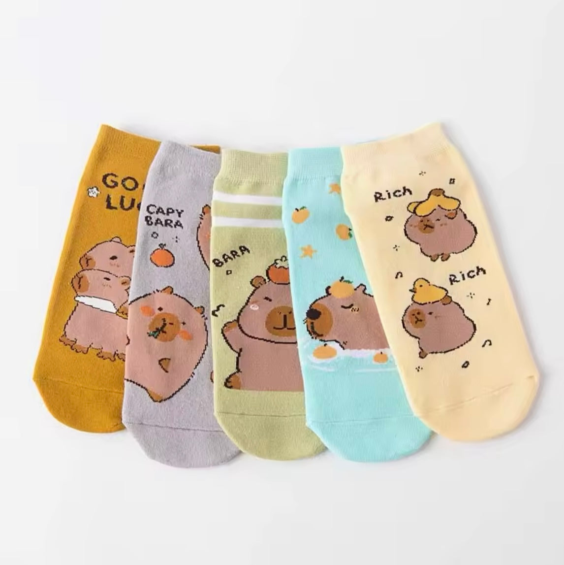 Calcetín “Capybara”. Talla Standard 35-41
