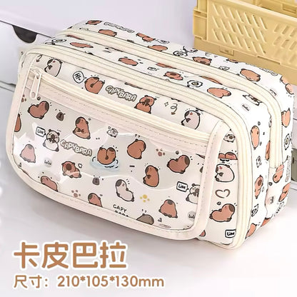 Estuche Multi-bolsillos “Capybara y Animalitos”. 21x11x13cms