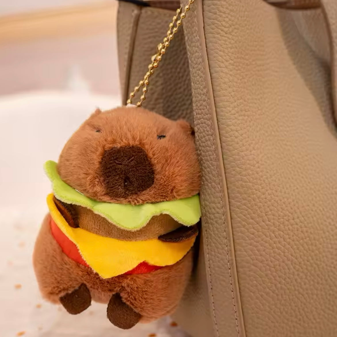 Llavero “Capybara Hamburguesa”