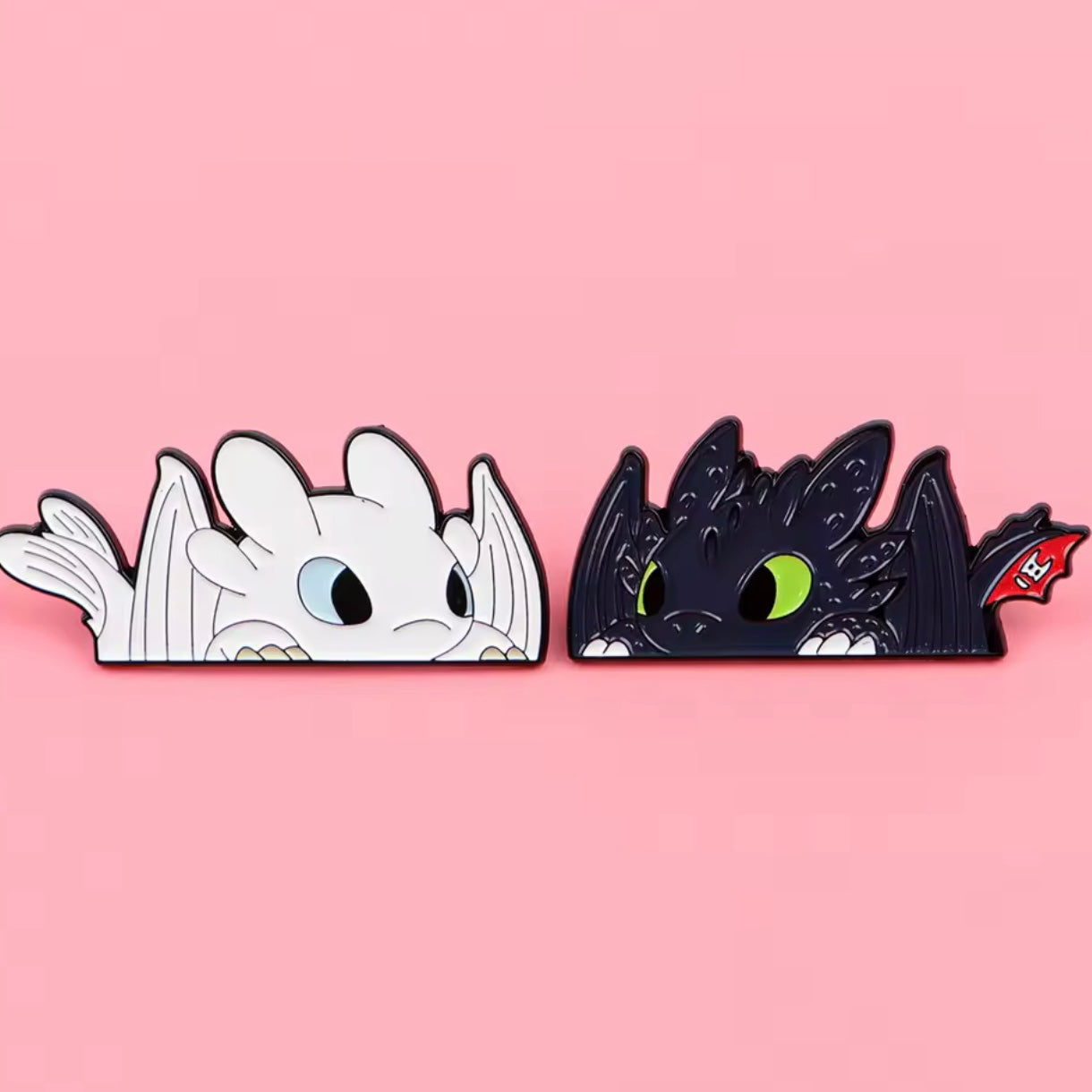 Set 2 Pins “Chimuelos 💕”
