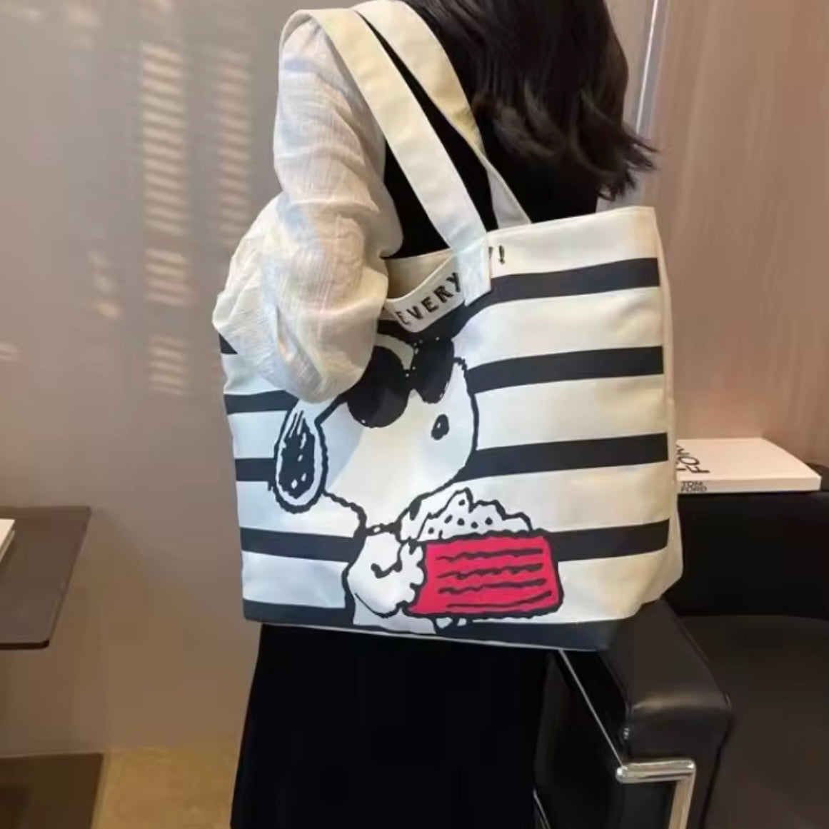 Bolso Snoopy. 40x30x6cms