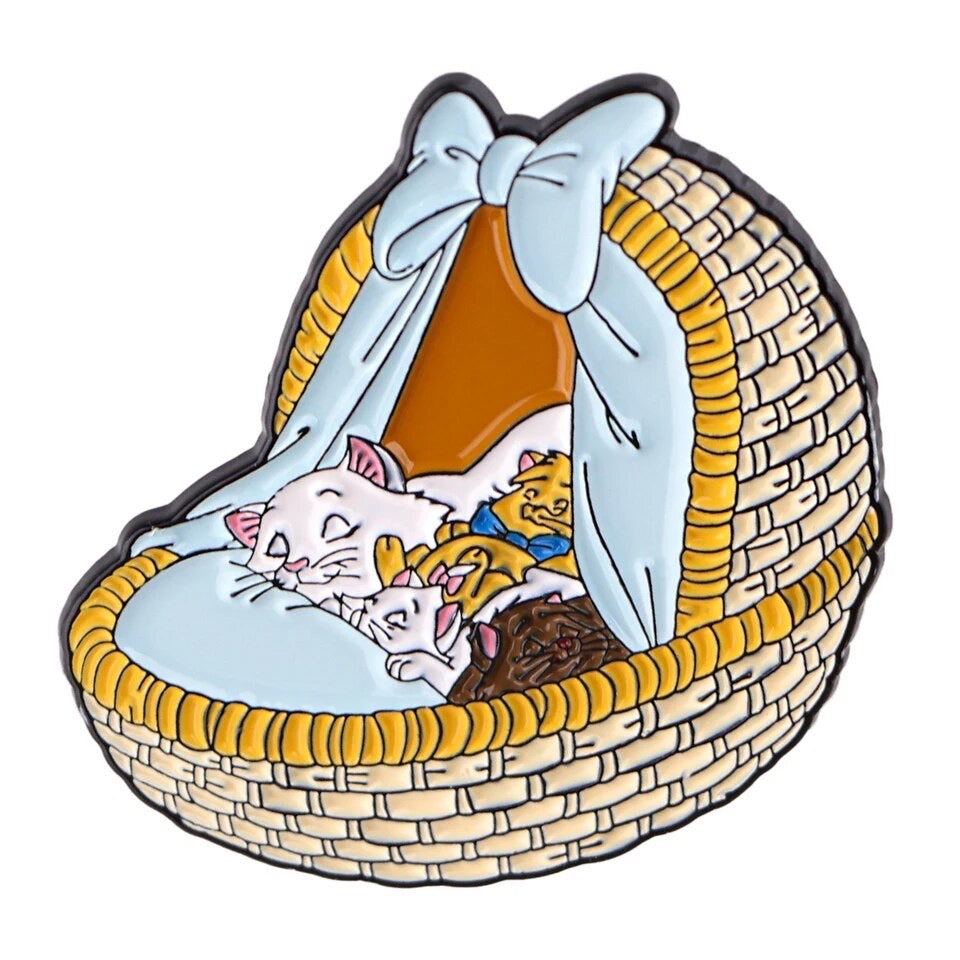 Pin “Gatita Marie”